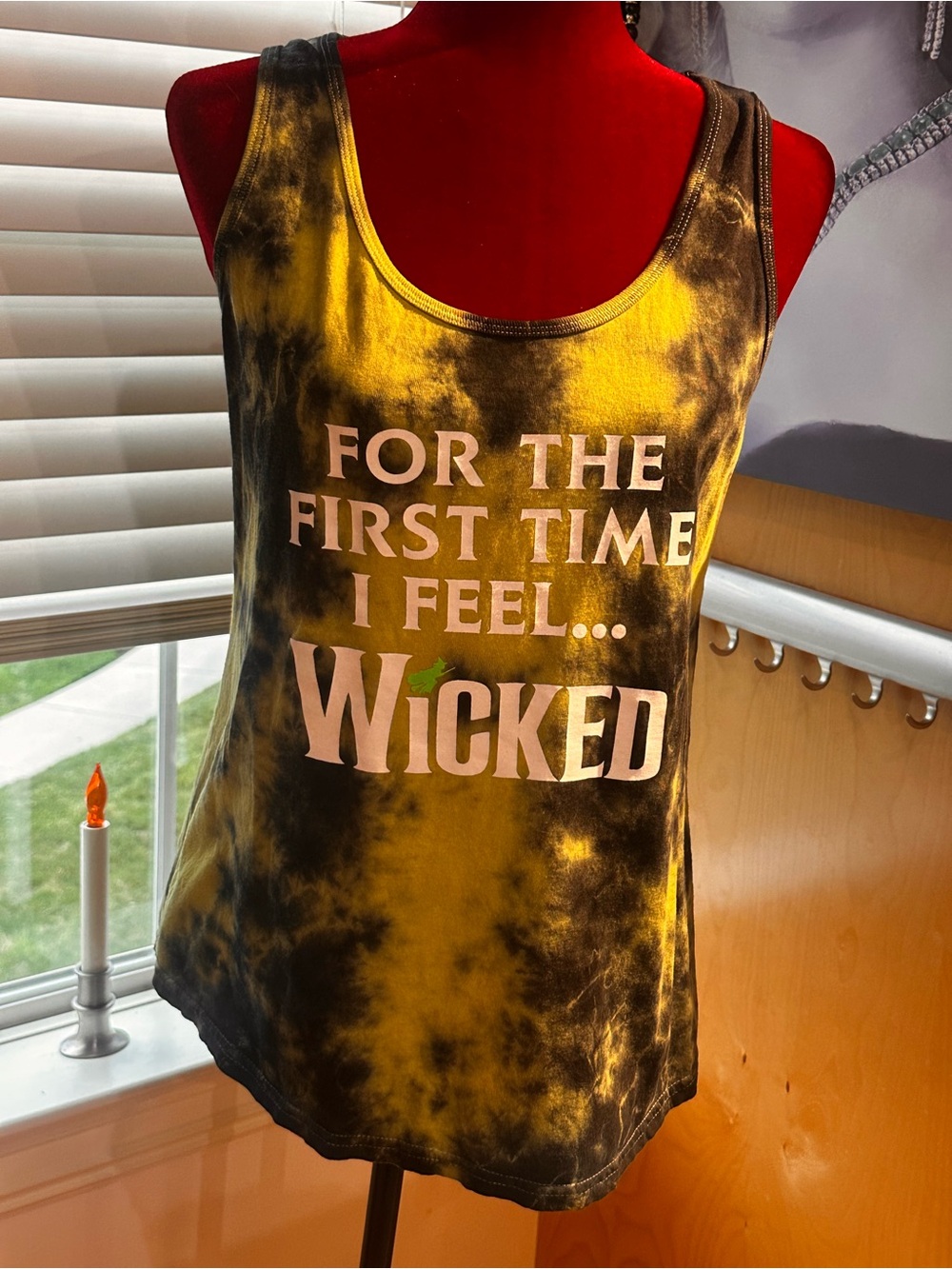 Wicked Broadway “For the First Time I Feel… WICKED” Tie-Dye Tank Top – Size L